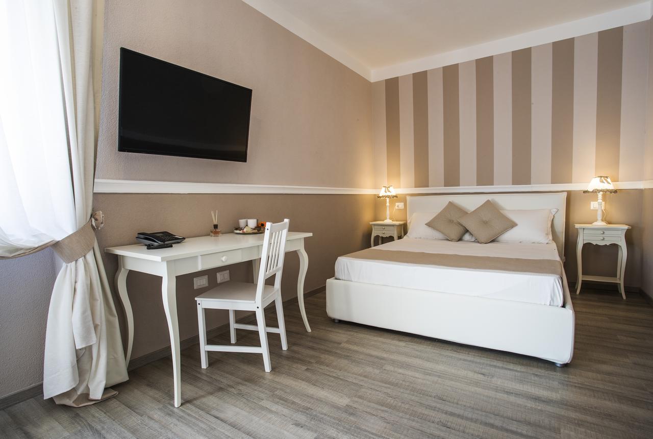 Les Suites Magnolia Olbia Exterior photo