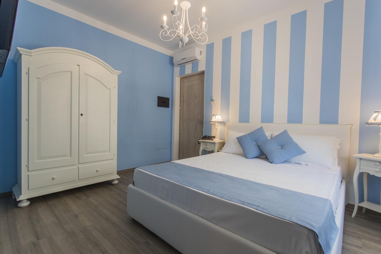 Les Suites Magnolia Olbia Exterior photo